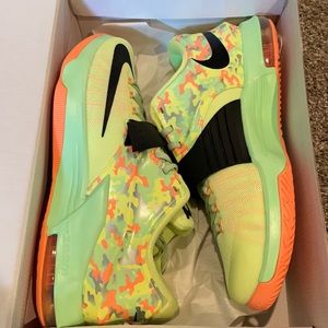 Nike KD 7 Easter sneakers